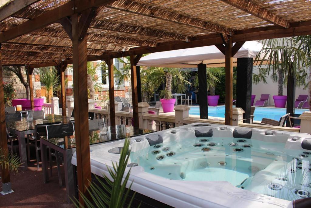 Manoir Francois 1Er Hotel Vitry-le-Francois Ngoại thất bức ảnh